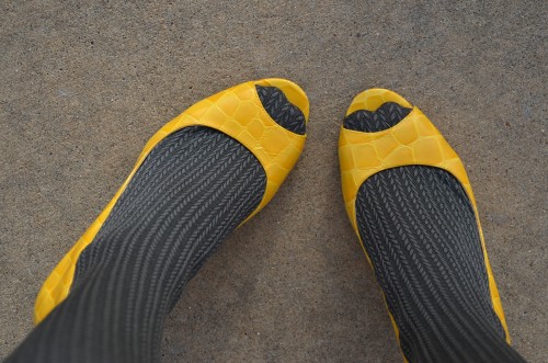 No nonsense tights with my yellow Enzo Angiolini peep toe pumps.