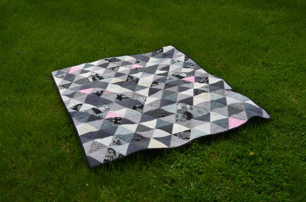 finished triangle quilt