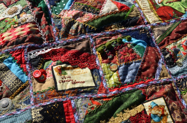 Christmas Crazy Quilt closeup