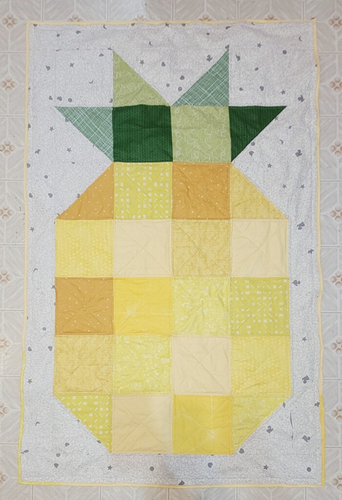 front of pineapple quilt